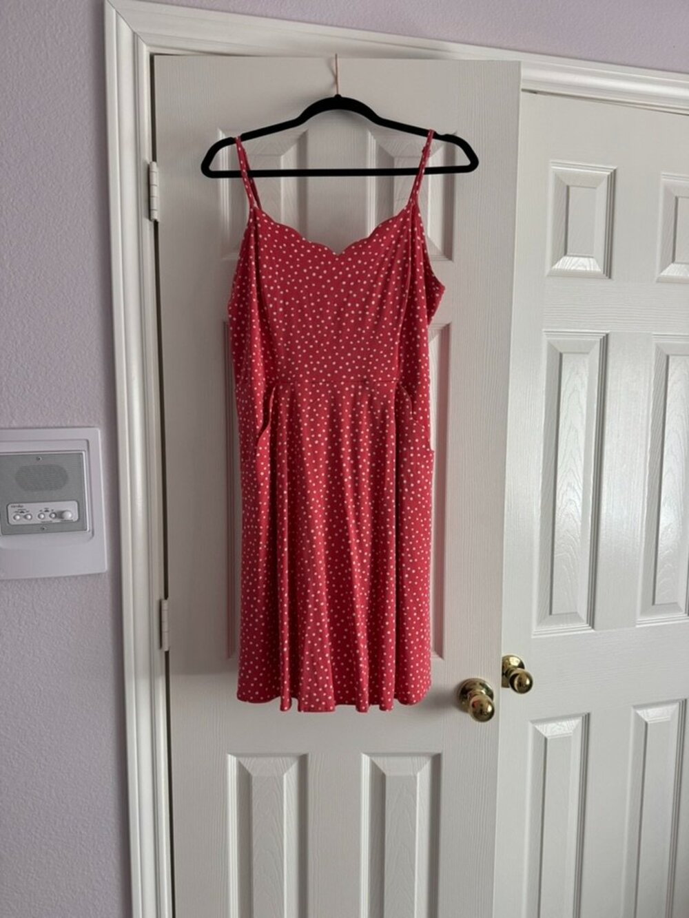 41Hawthorn Coral Polka Dot Scalloped Sweetheart Smocked Sundress Pockets L